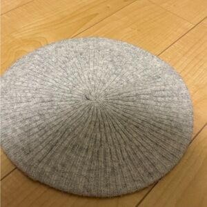 Cynthia Rowley Light Gray Knit Hat